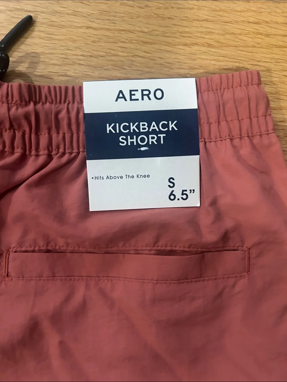 NWT Aero Kickback Short